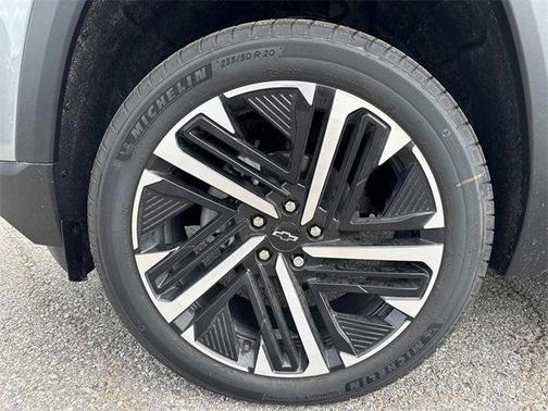 2026 Chevrolet Equinox FWD RS