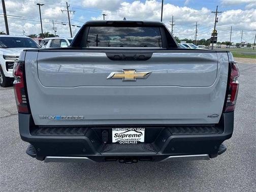 2025 Chevrolet Silverado EV LT