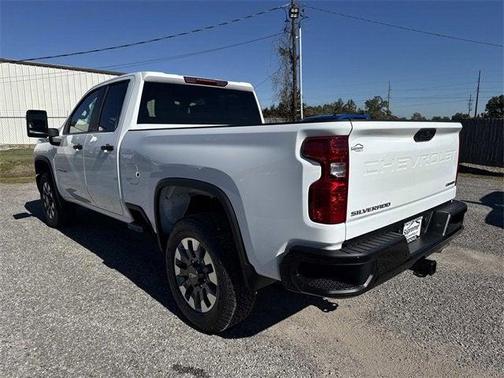 2026 Chevrolet Silverado 2500 Custom