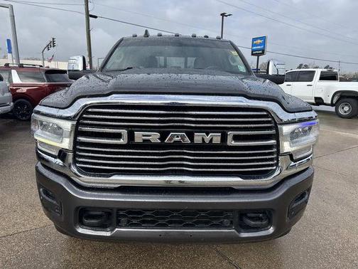 2023 RAM 2500 Laramie Crew Cab 4x4 6'4' Box