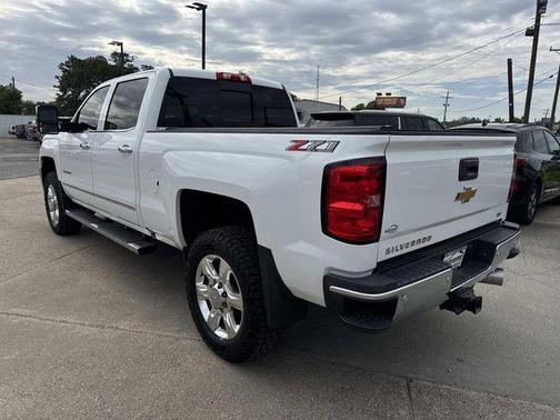 Summit White 2018 Chevrolet Silverado 2500 LTZ