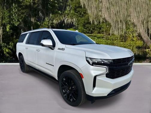 2023 Chevrolet Suburban 4WD High Country