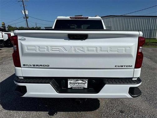 2025 Chevrolet Silverado 1500 Custom