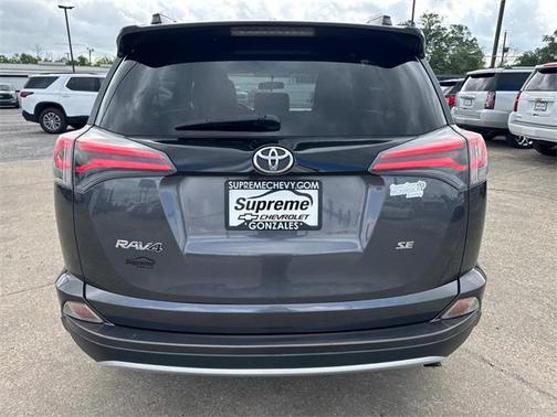2016 Toyota RAV4 SE
