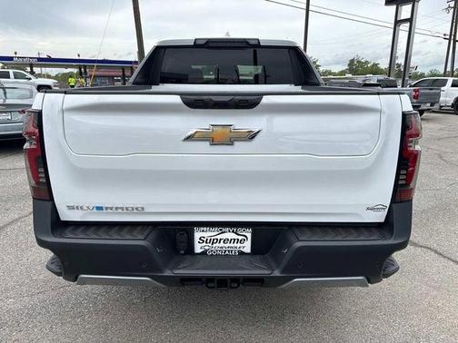 2025 Chevrolet Silverado EV LT