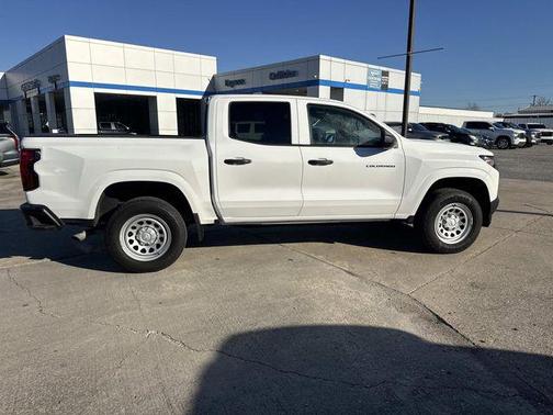 2024 Chevrolet Colorado WT