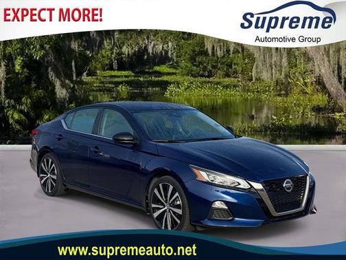 2022 Nissan Altima SR FWD
