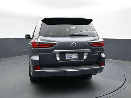 2017 Lexus LX 570 Base