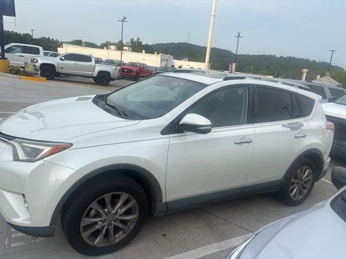 2016 Toyota RAV4 Limited