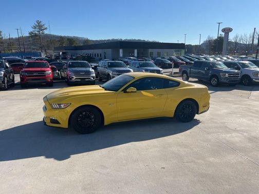 2016 Ford Mustang GT Premium