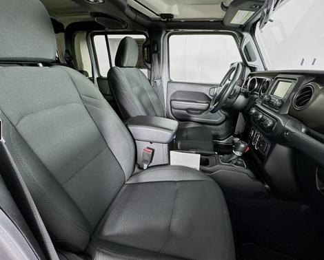 2020 Jeep Gladiator Sport