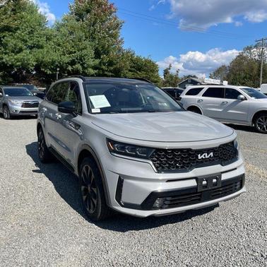 2022 Kia Sorento SX