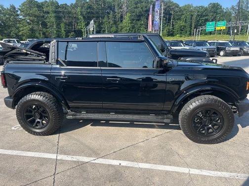 2024 Ford Bronco Outer Banks