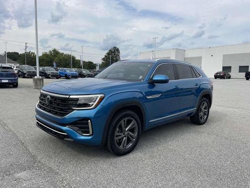 2024 Volkswagen Atlas Cross Sport 2.0T SEL R-Line