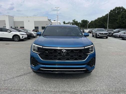 2024 Volkswagen Atlas Cross Sport 2.0T SEL R-Line