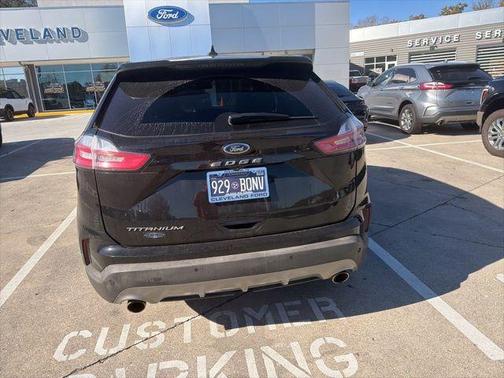 2021 Ford Edge Titanium