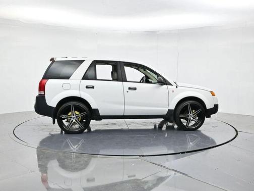 2005 Saturn Vue BASE