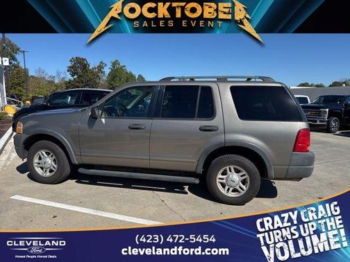 2003 Ford Explorer XLS