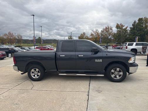 2016 RAM 1500 SLT