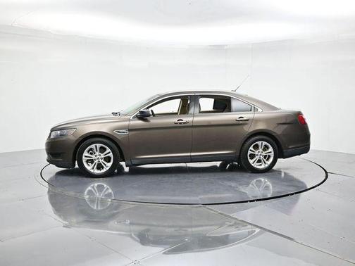 2015 Ford Taurus SE