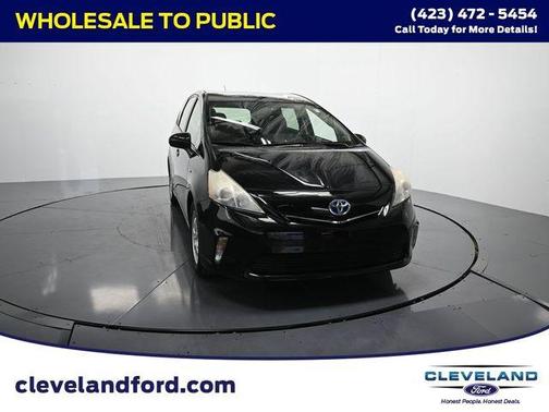 2013 Toyota Prius v Two