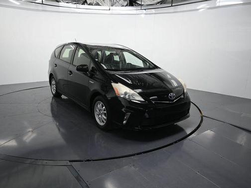 2013 Toyota Prius v Two