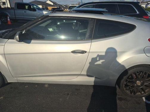 2012 Hyundai Veloster Base