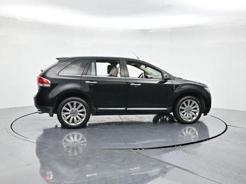 2014 Lincoln MKX Base