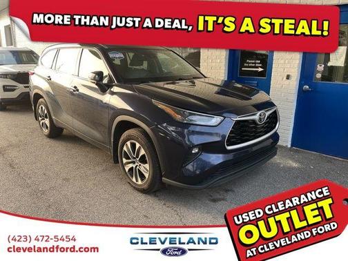 2022 Toyota Highlander XLE