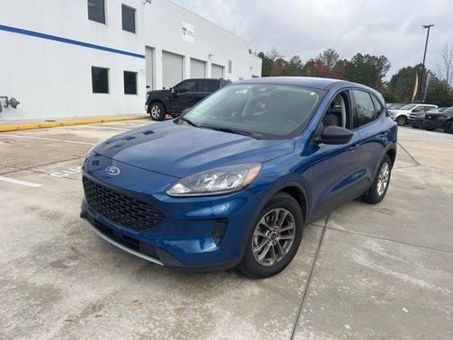 2022 Ford Escape S