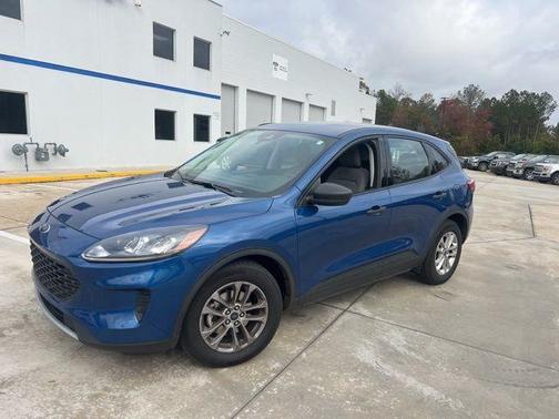2022 Ford Escape S