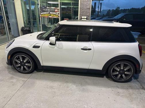 2024 MINI Hardtop Cooper S