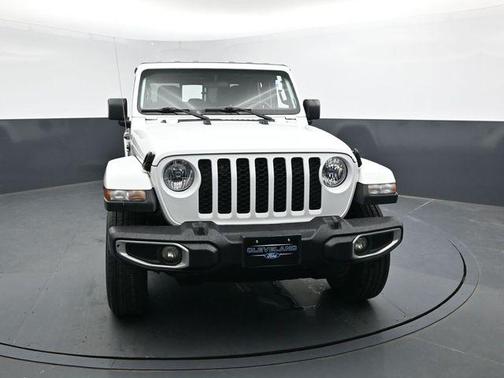 2023 Jeep Gladiator Sport