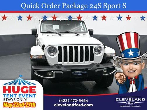 2023 Jeep Gladiator Sport