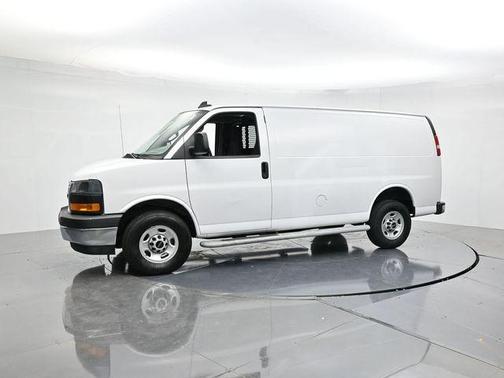 2023 GMC Savana 2500 Work Van