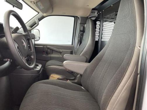 2023 GMC Savana 2500 Work Van