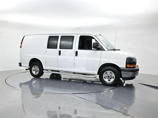 2023 GMC Savana 2500 Work Van