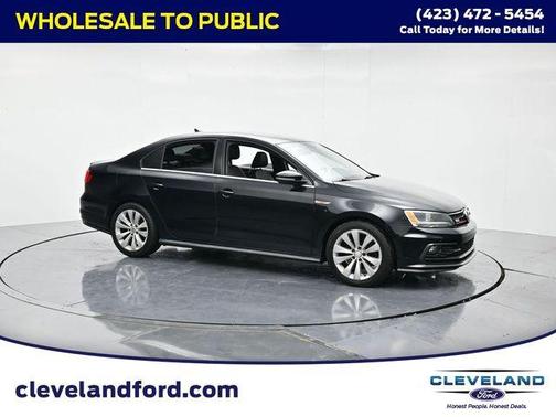 2016 Volkswagen Jetta 2.0T GLI SE