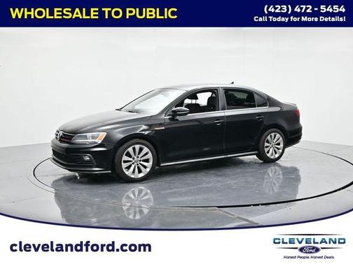 2016 Volkswagen Jetta 2.0T GLI SE