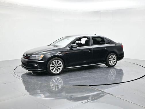 2016 Volkswagen Jetta 2.0T GLI SE