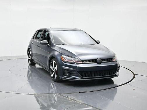 2018 Volkswagen Golf GTI 2.0T SE 4-Door