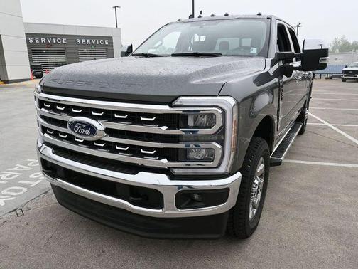 2025 Ford F-350 Lariat Super Duty