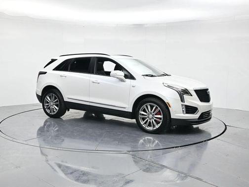 2022 Cadillac XT5 Sport
