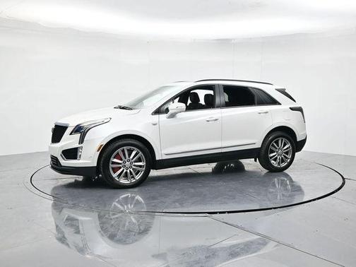 2022 Cadillac XT5 Sport