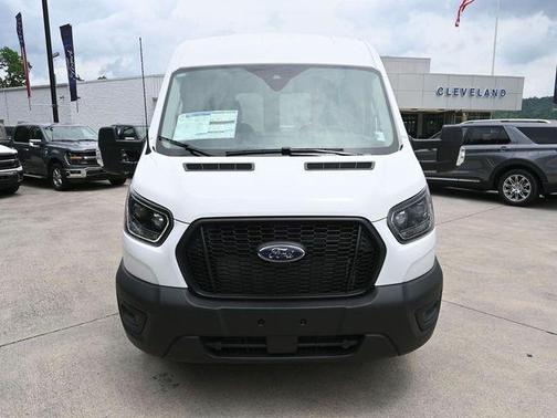 2025 Ford Transit-250 148 WB Medium Roof Cargo