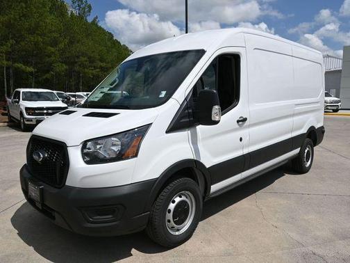 2025 Ford Transit-250 148 WB Medium Roof Cargo