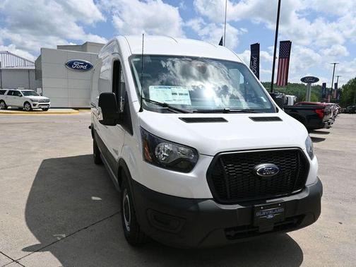 2025 Ford Transit-250 148 WB Medium Roof Cargo