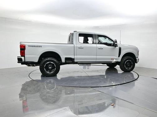 2026 Ford F-350 Lariat Super Duty
