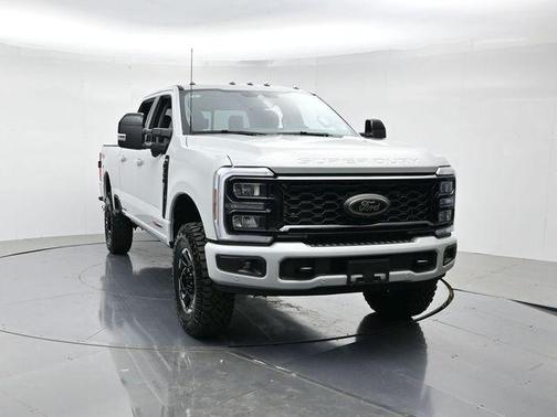 2026 Ford F-350 Lariat Super Duty