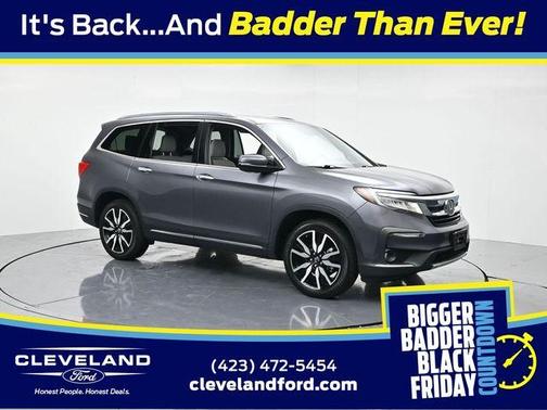 2022 Honda Pilot Touring 8-Passenger